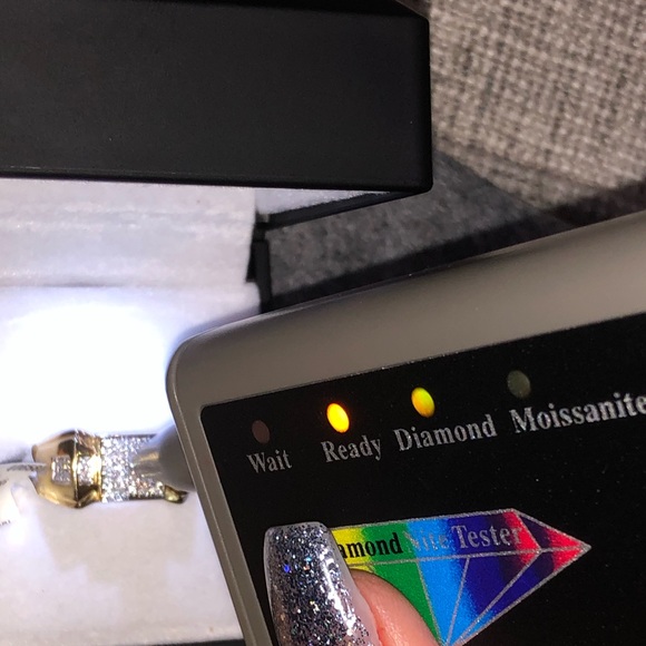 10k solid gold real diamond men ring not plated not CZ free appraisal unbeatable - Picture 4 of 8